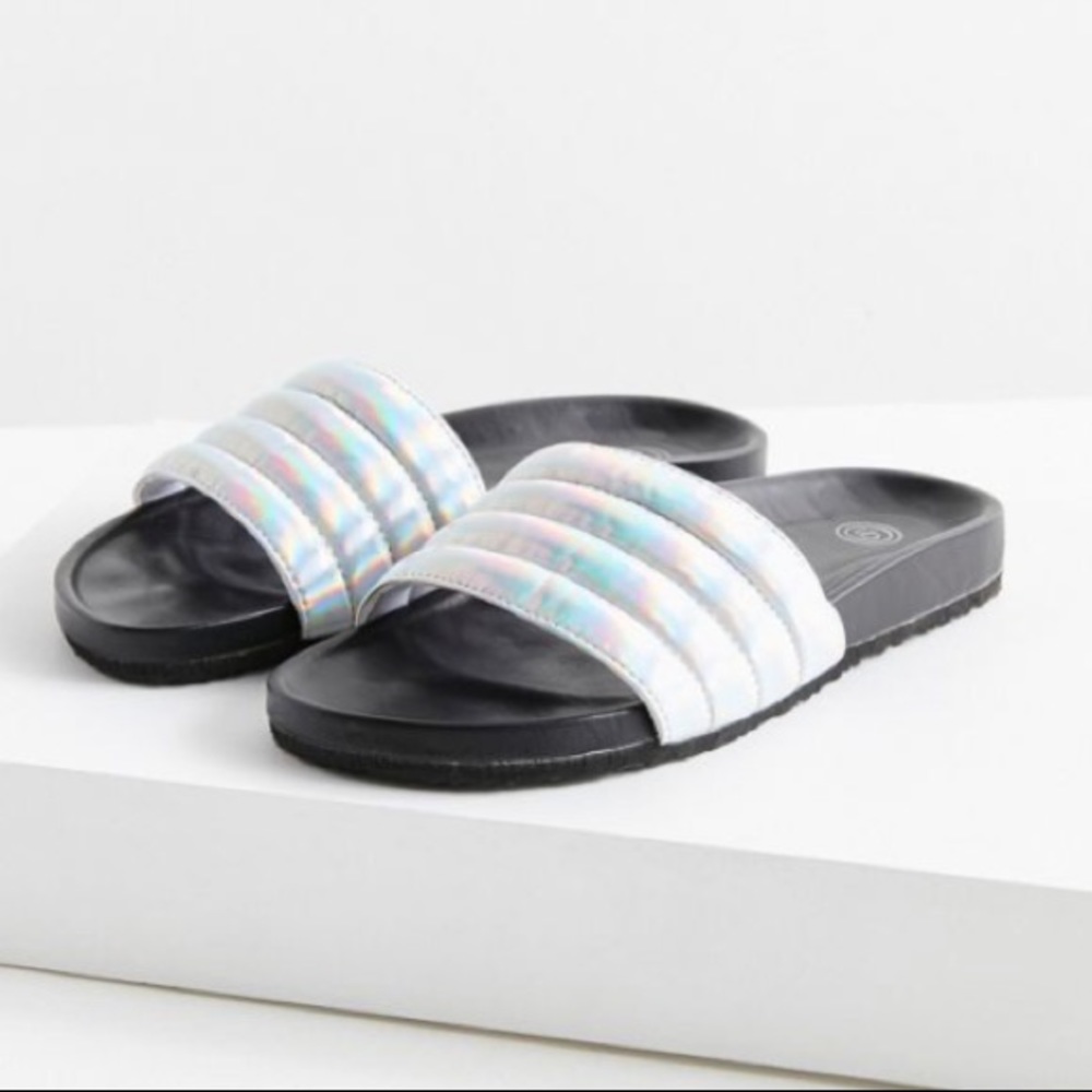 New Urban Outfitters Slides